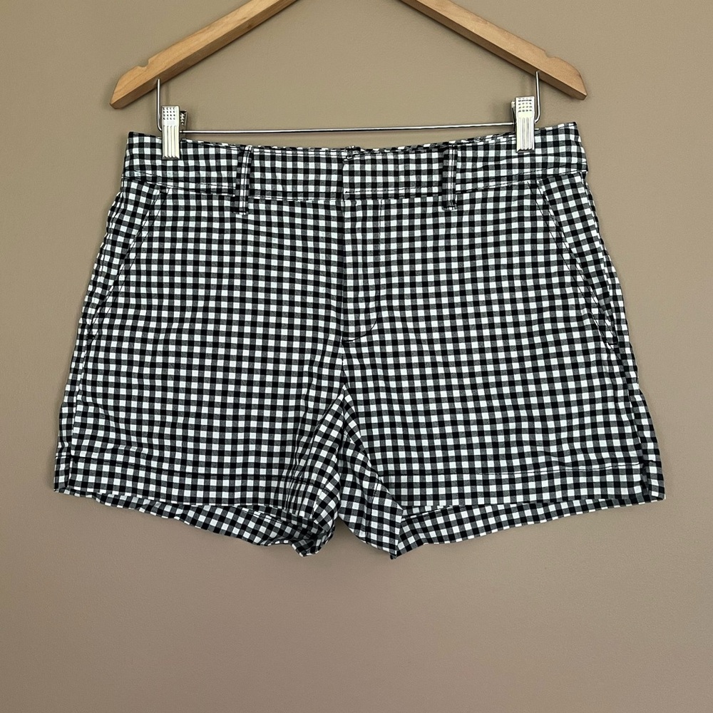 {GAP} Gingham Print Chino Shorts in Black & White - Womens 6